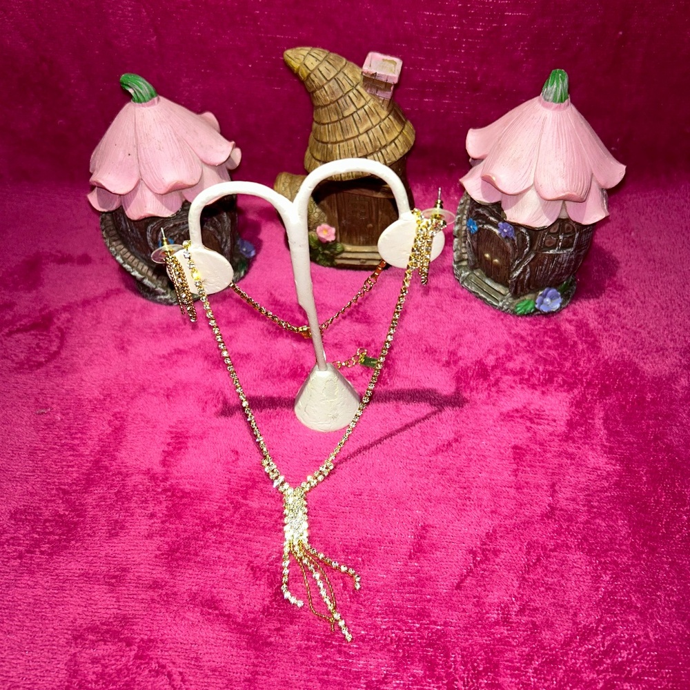 Necklace set